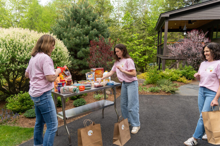 What we do Bag Packing - Group